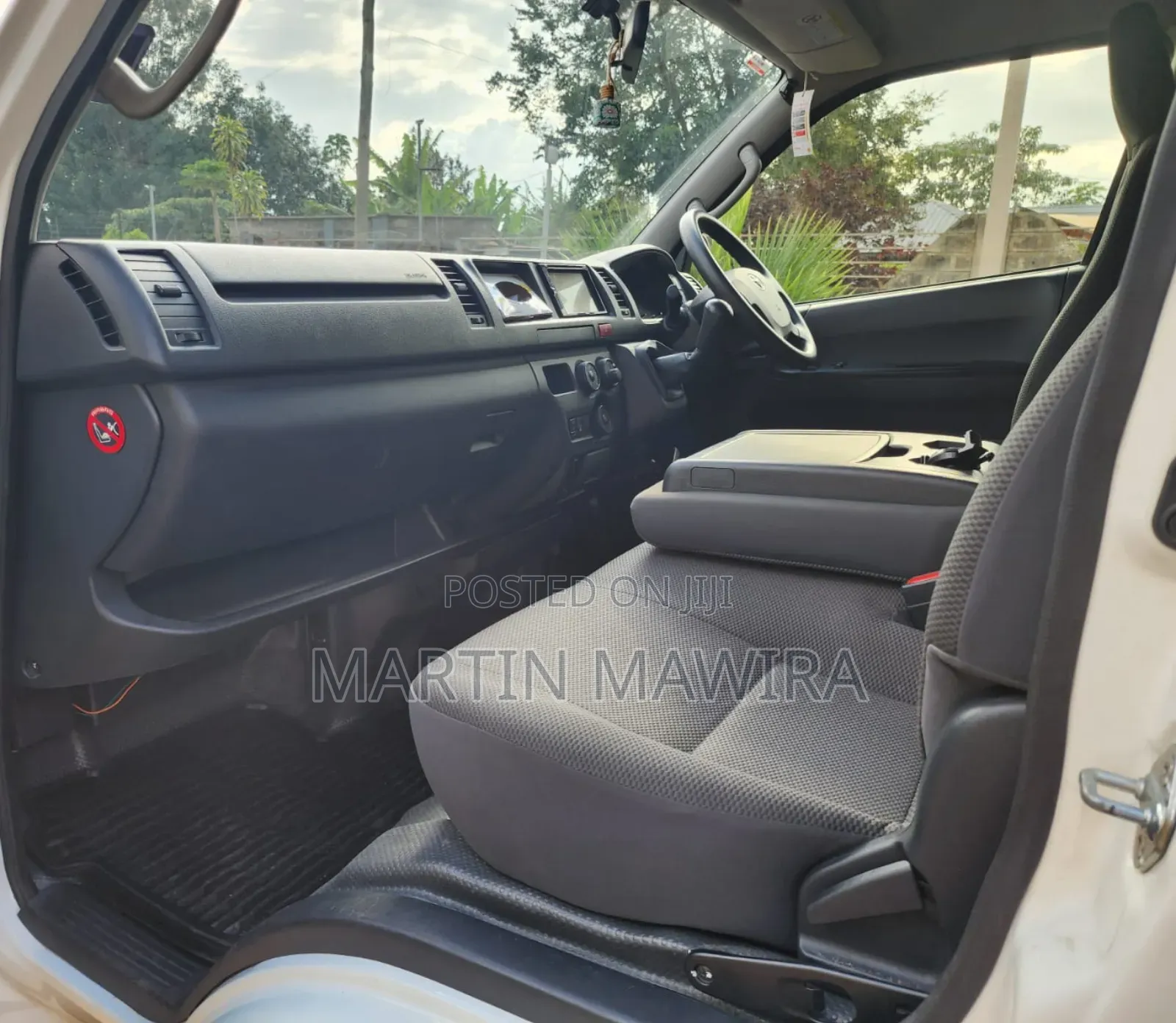 Toyota HiAce 2023 White
