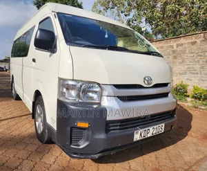 Toyota HiAce 2023 White