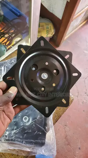 Revolving Metal Plates