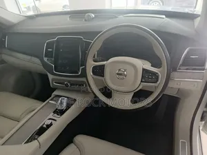 Volvo XC90 2019 White