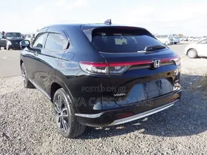 Honda Vezel 1.5 Hybrid 2WD 2021 Black