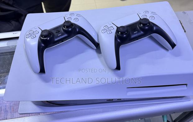 Certified Ps5 Standard 825 Gb 2 Pads - main view