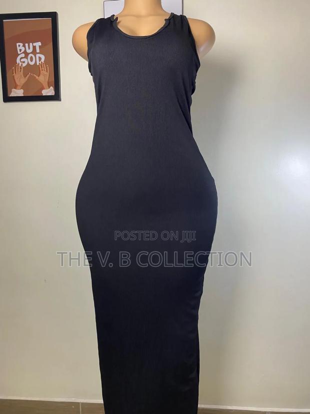 Quality Elegant Thrifted Dresses - thumbnail 9