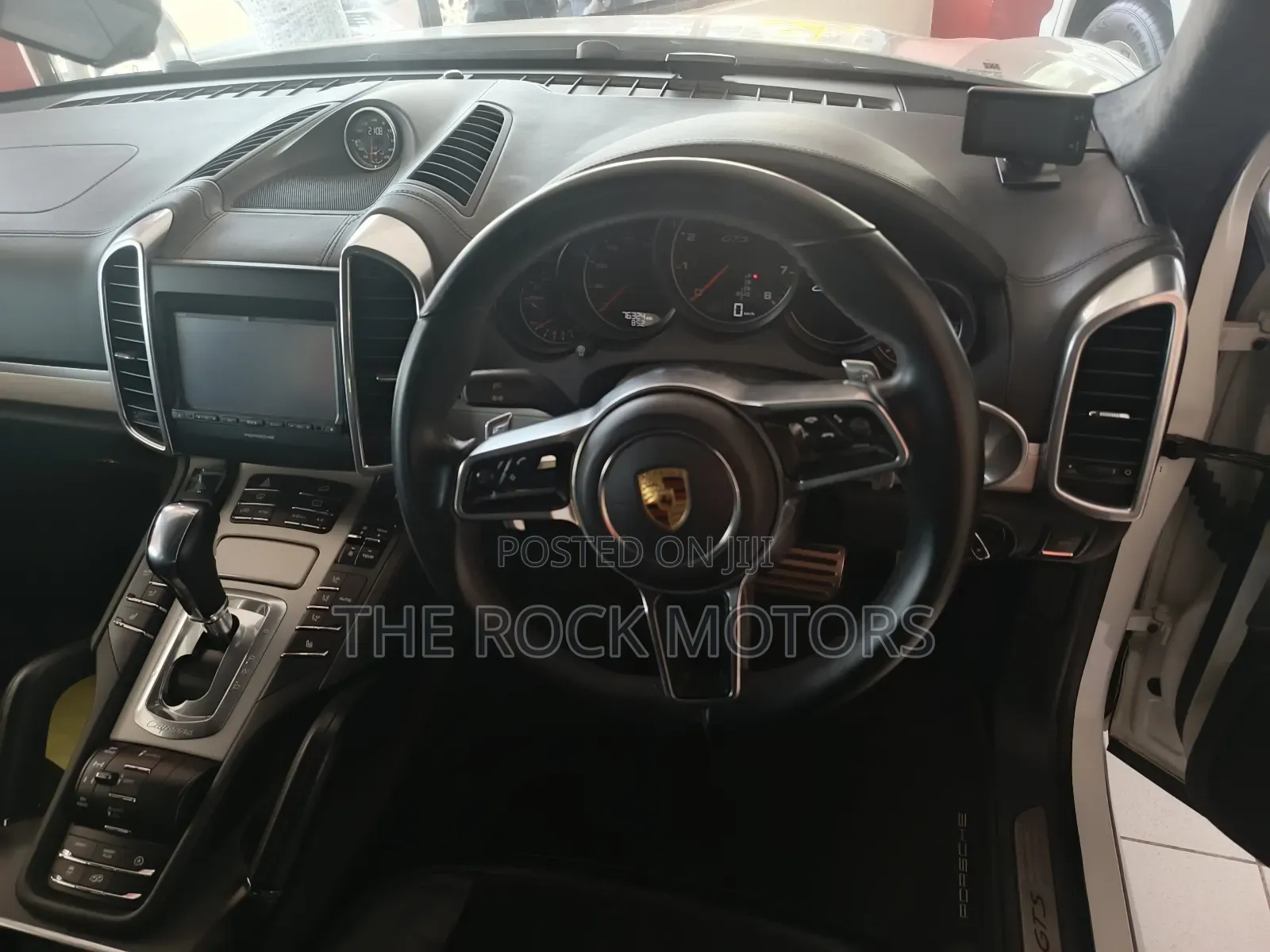 Porsche Cayenne 2018 White