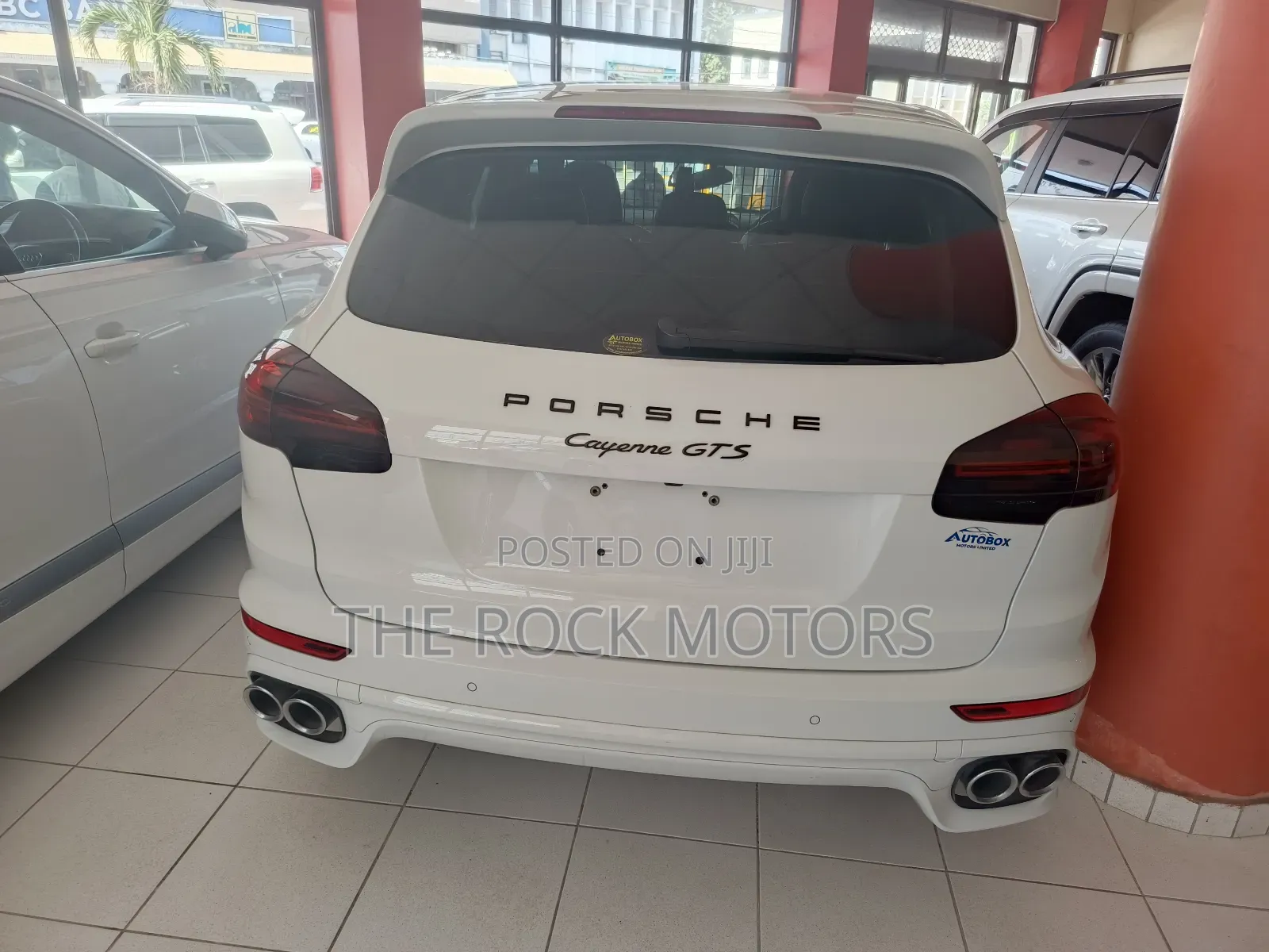 Porsche Cayenne 2018 White