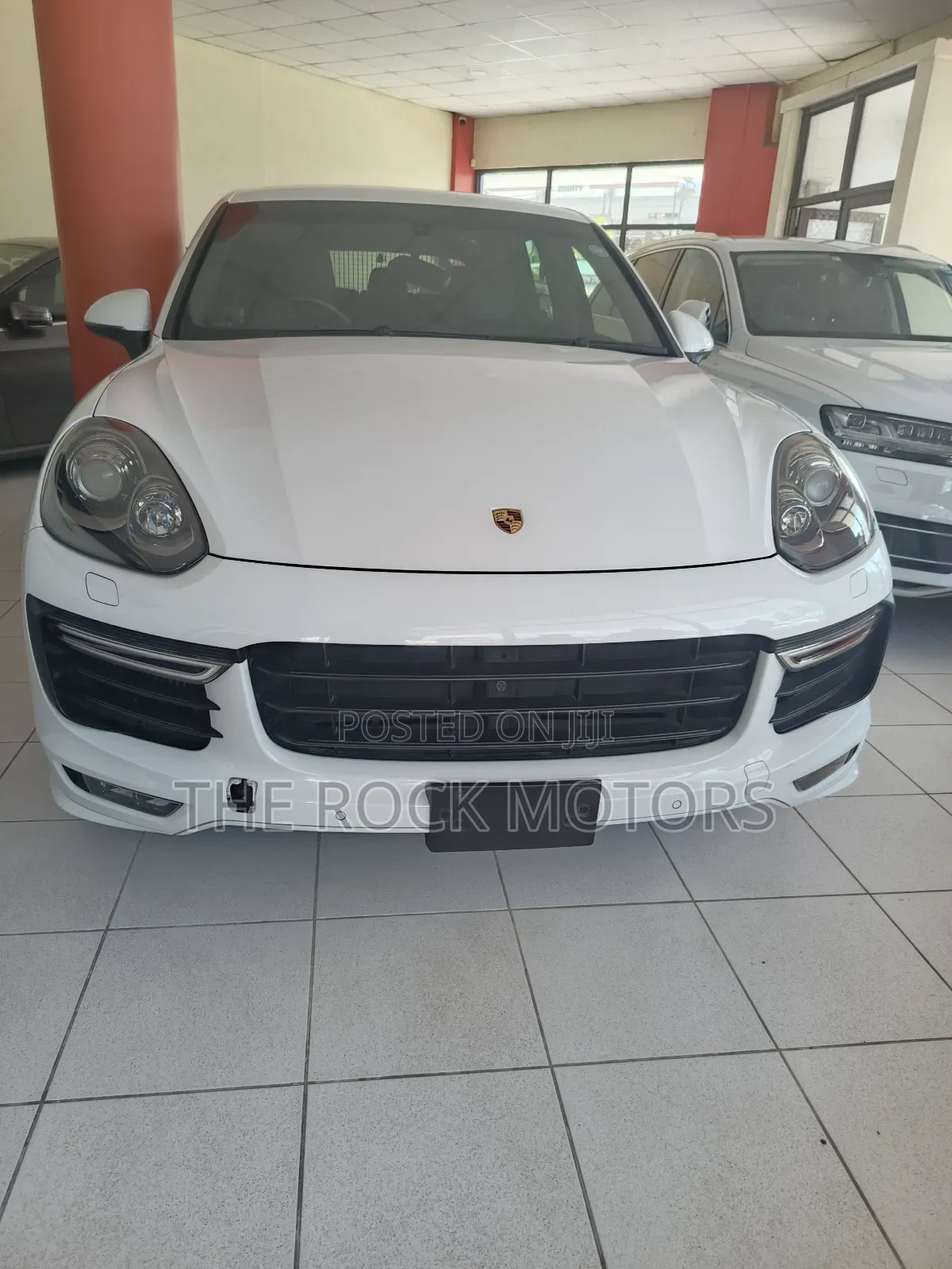 Porsche Cayenne 2018 White