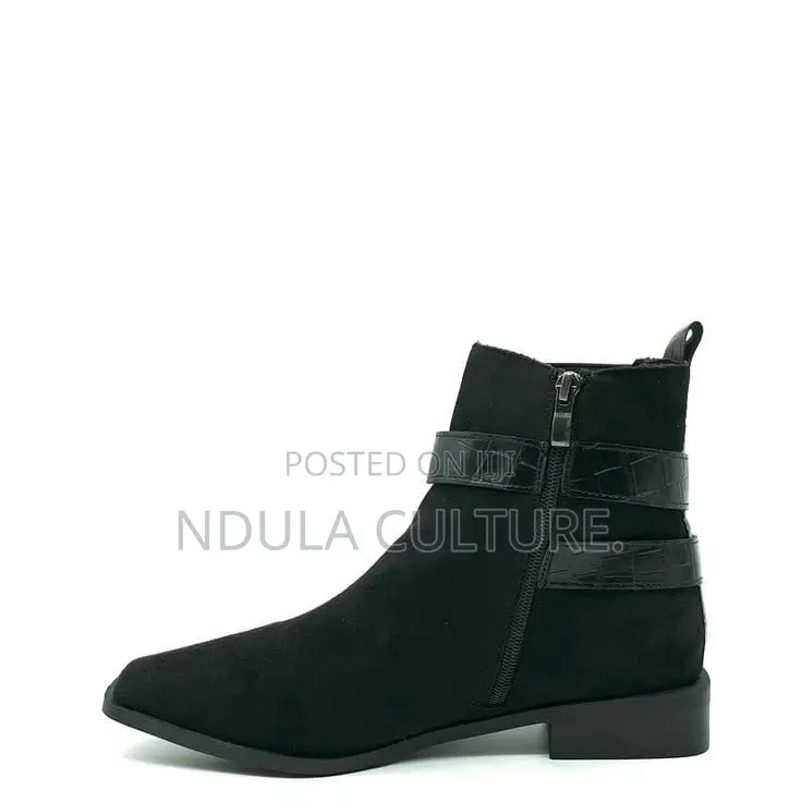 Ladies Chelsea Boots