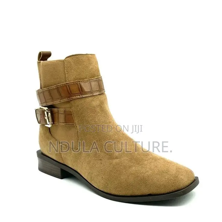 Ladies Chelsea Boots