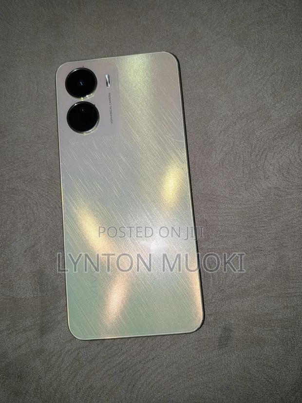 Vivo Y16 64 GB Gold - thumbnail 3