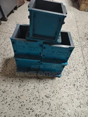 Concrete Cube Moulds/ Test Cube Moulds