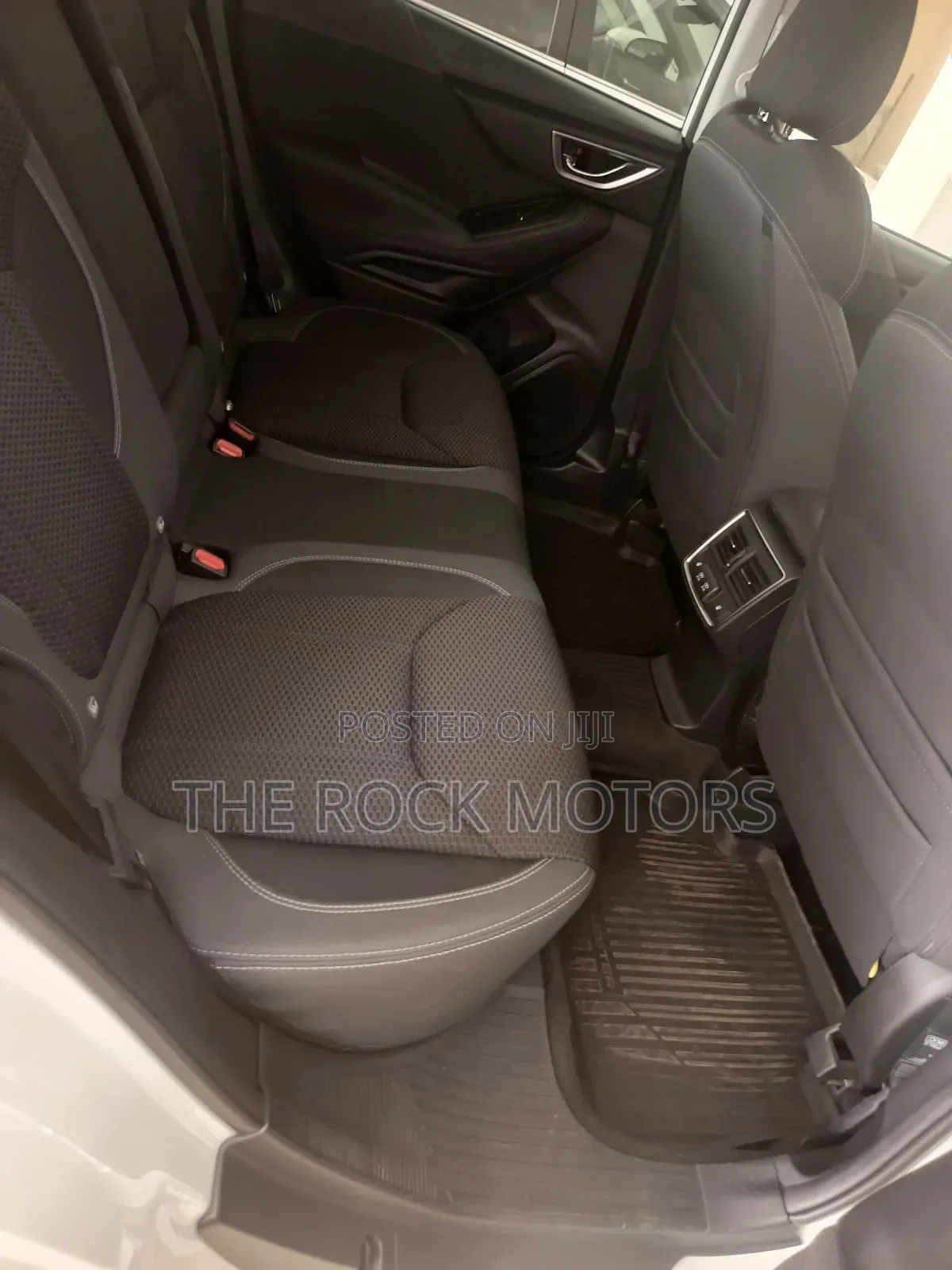 Subaru Forester 2019 White