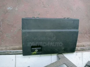 Glove Box Prado 150
