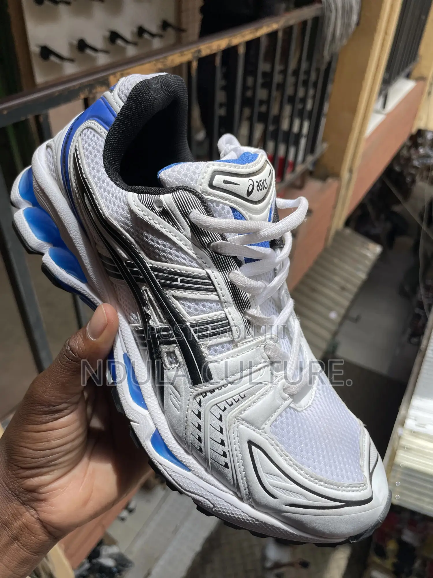 Asics Gel Sneakers
