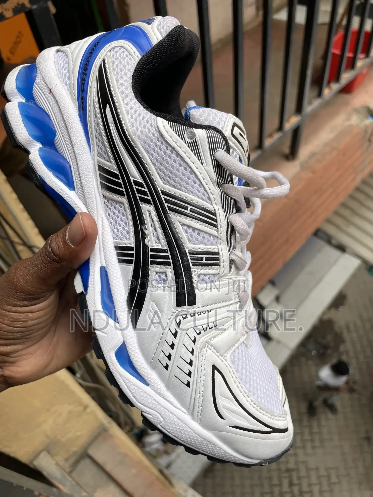 Asics Gel Sneakers