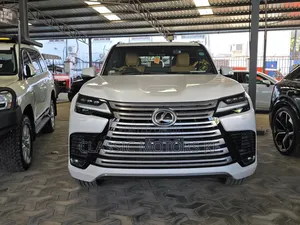 Lexus LX LX 600 2023 White