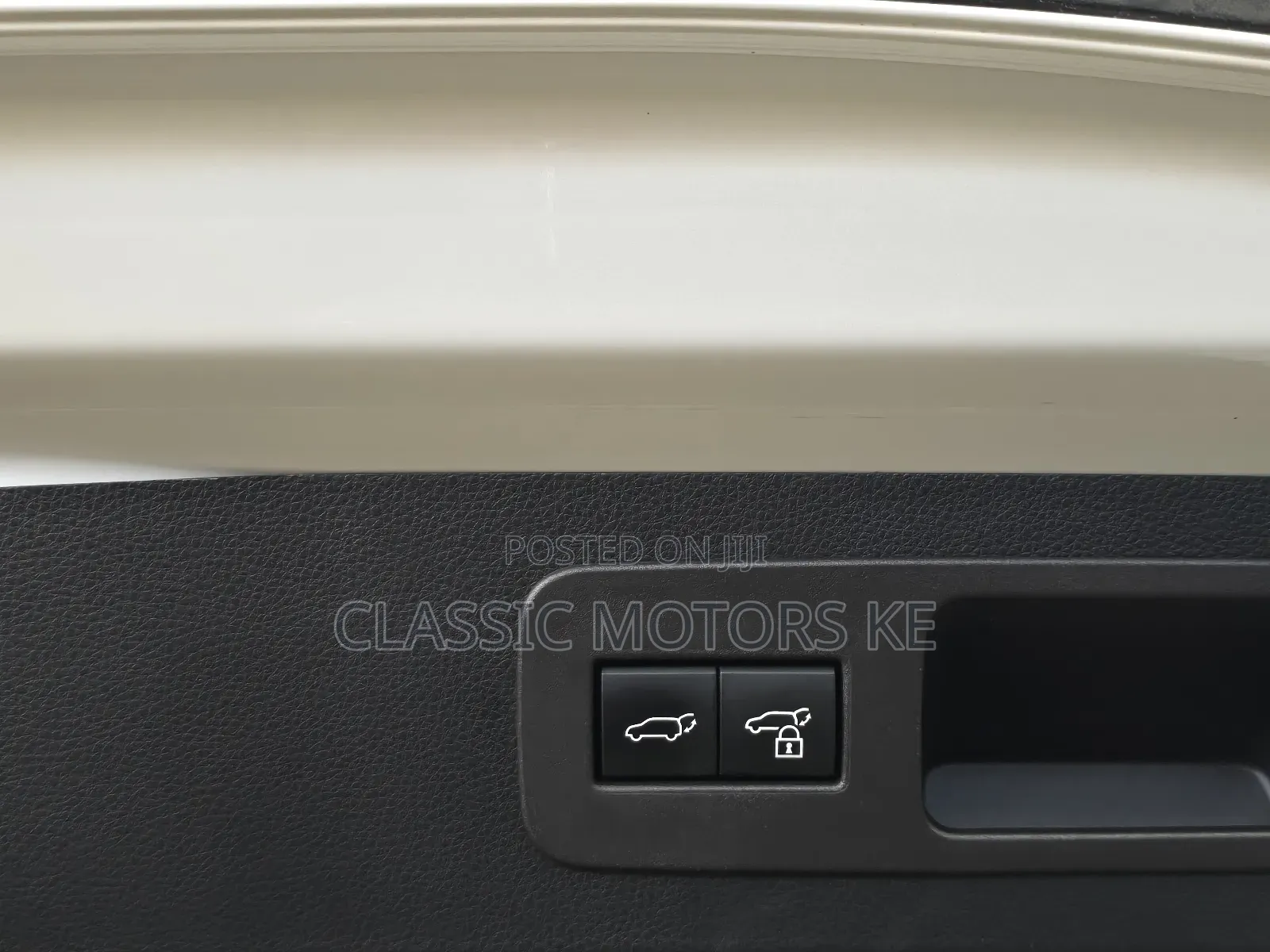 Lexus LX LX 600 2023 White