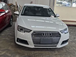 Audi A4 2.0T Premium AWD quattro 2019 White