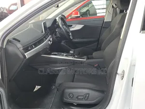 Audi A4 2.0T Premium AWD quattro 2019 White