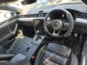 Volkswagen Arteon 2.0T SE R-Line w/19 AWD 4MOTION 2019 Blue