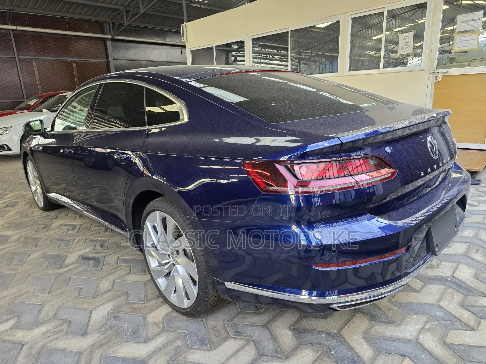 Volkswagen Arteon 2.0T SE R-Line w/19 AWD 4MOTION 2019 Blue
