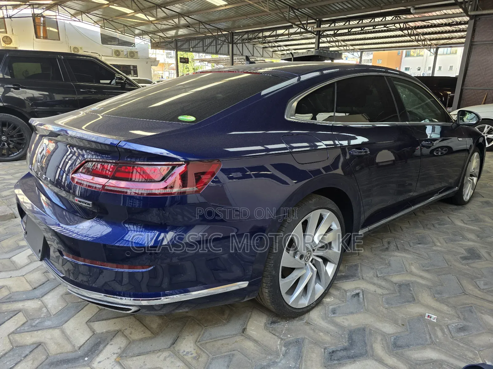 Volkswagen Arteon 2.0T SE R-Line w/19 AWD 4MOTION 2019 Blue