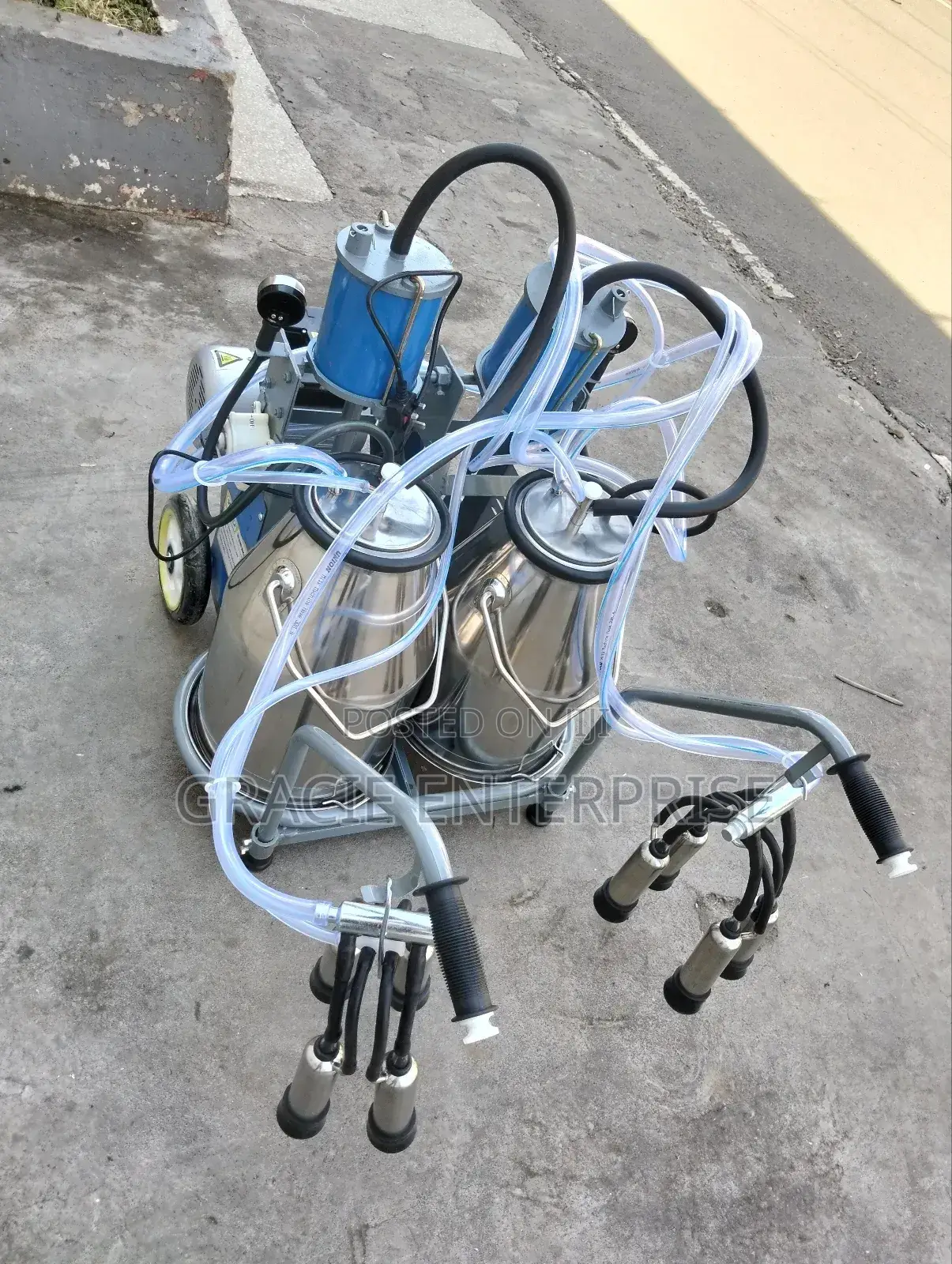 Double Milking Machine