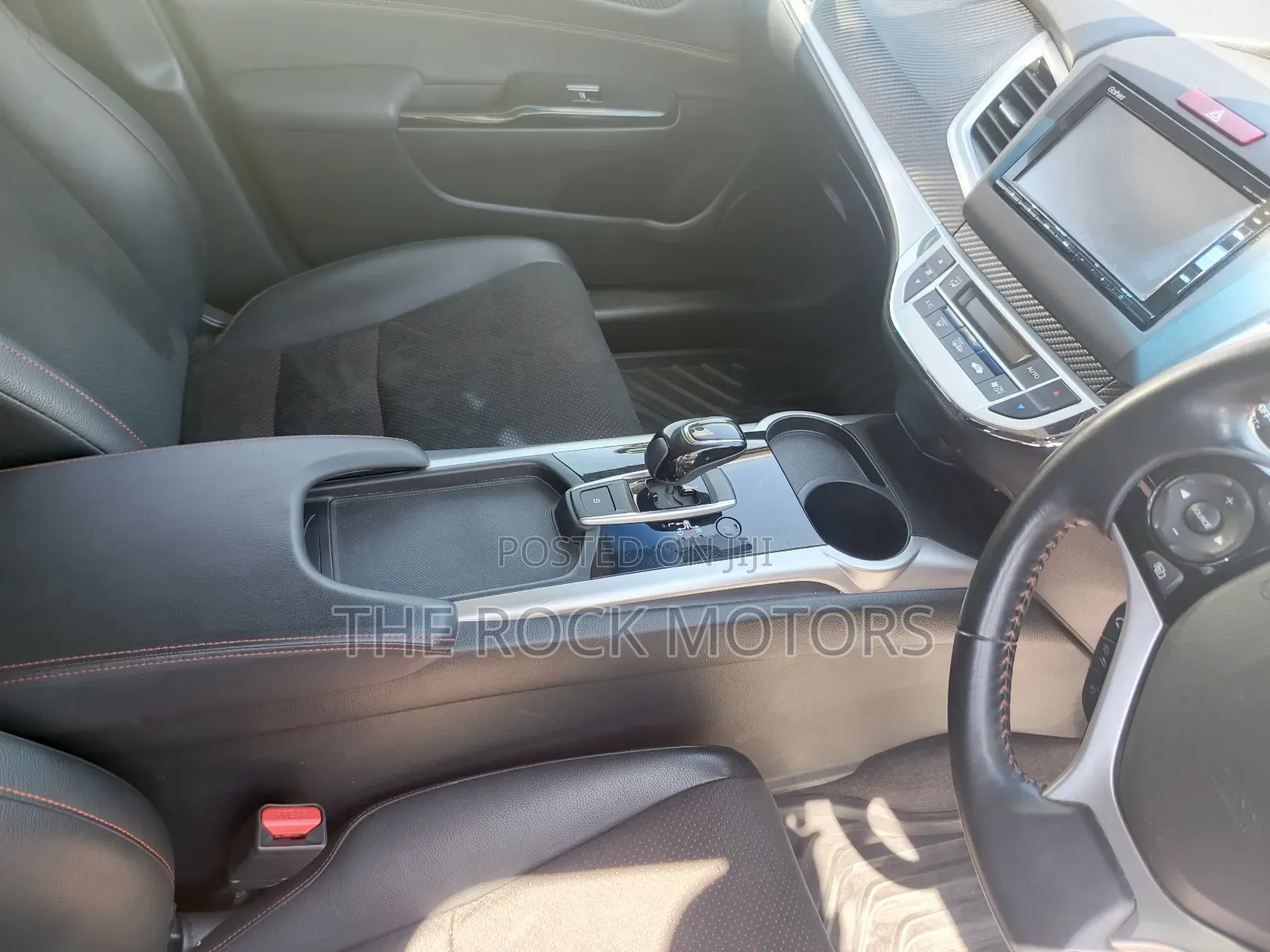 Honda Jade 2019 Silver