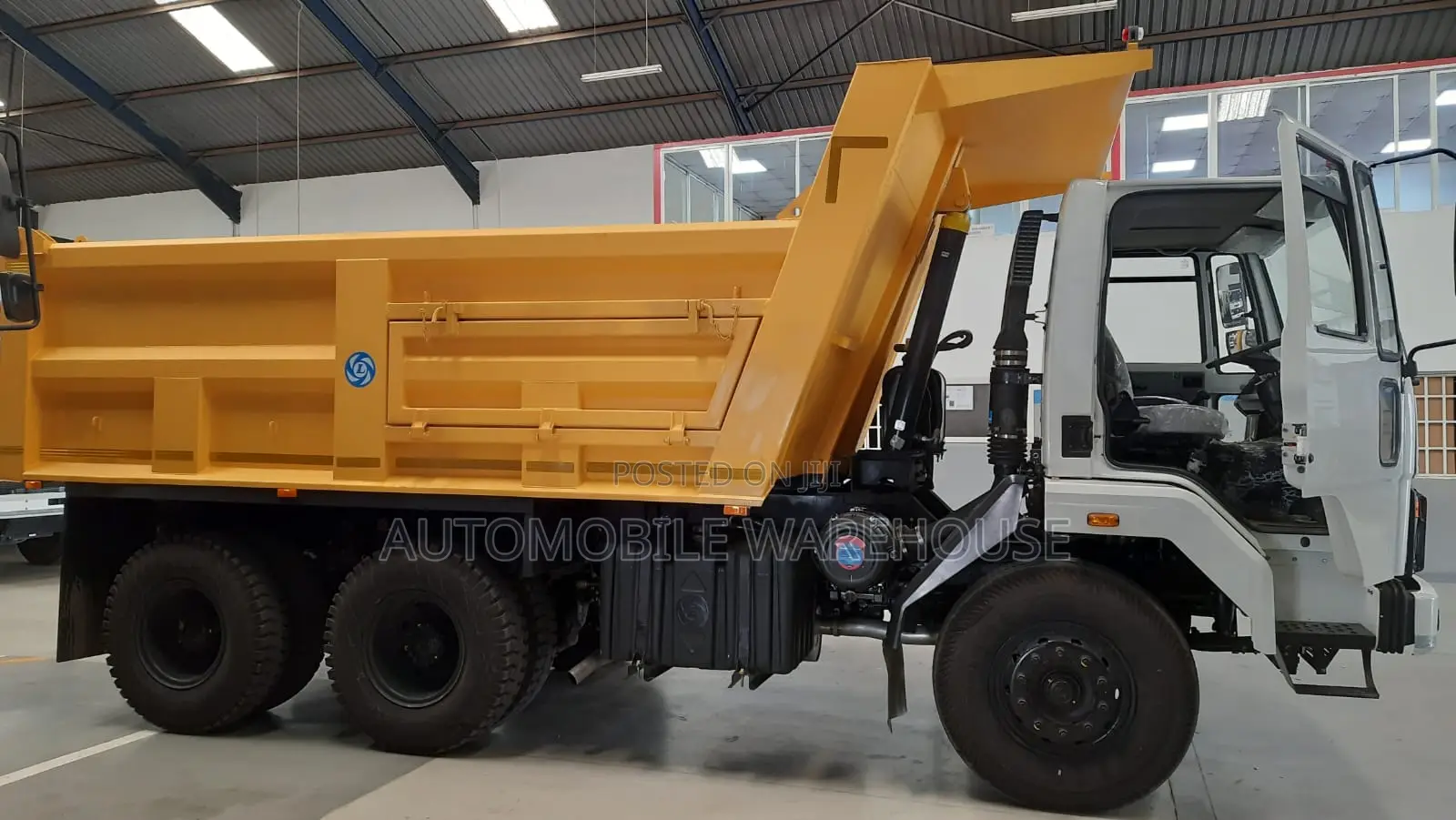 Brand New Ashok Leyland 2518il 6×4 – 180hp Heavy Duty Tipper