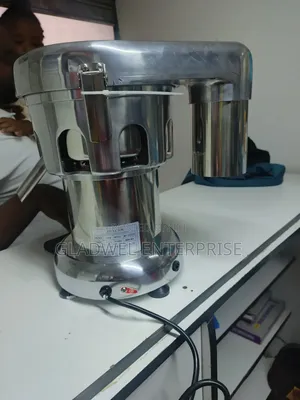 Heavy Duty 3000 Juice Extractor Machine