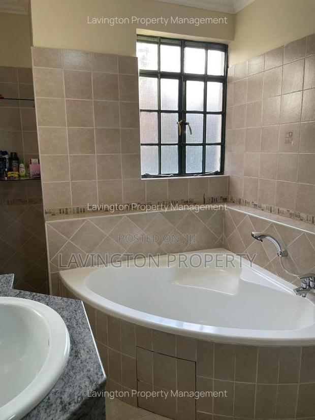 Furnished 5bdrm Townhouse / Terrace in Lavington Green, Valley Arcade - thumbnail 6