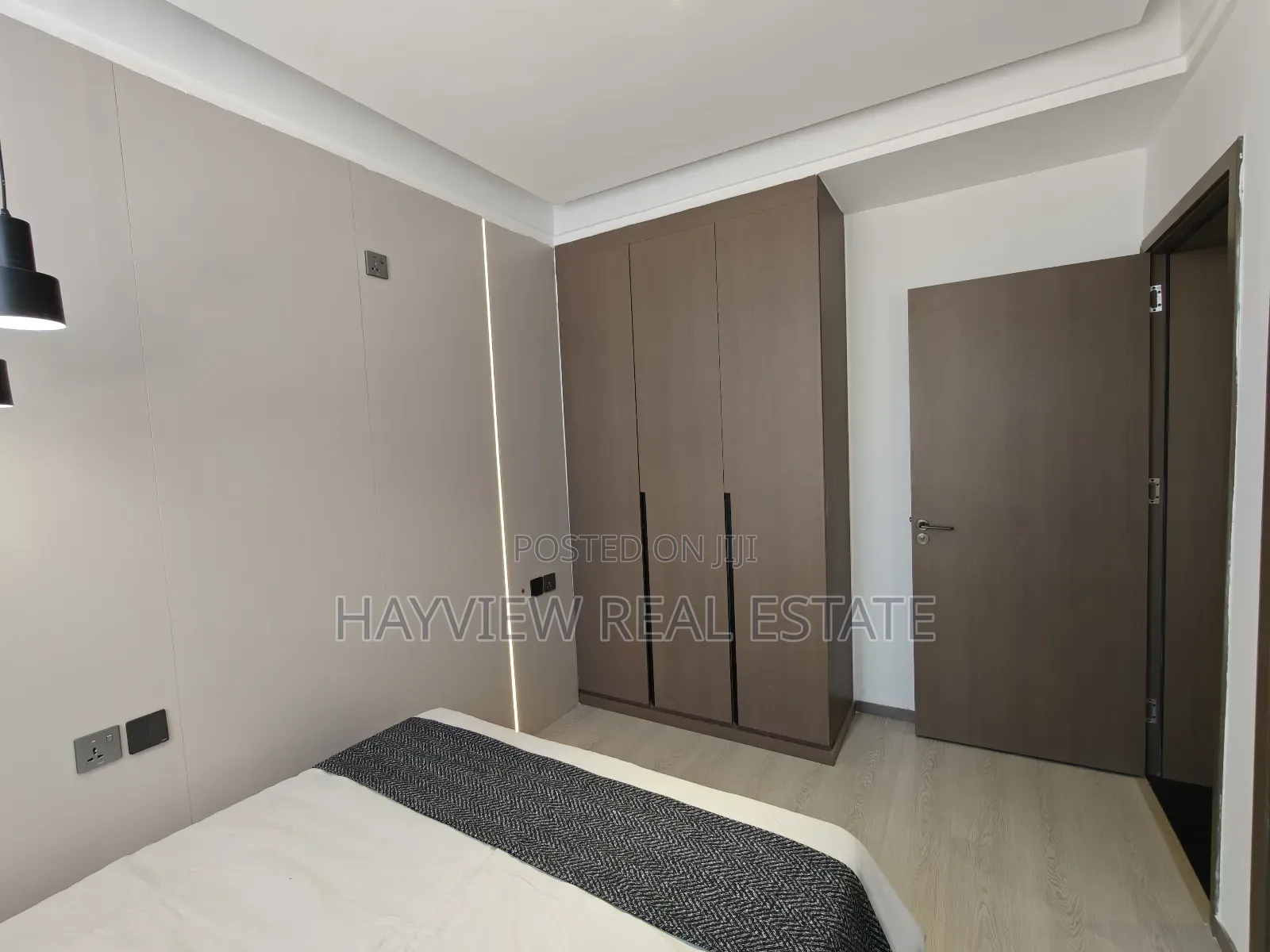 5bdrm Villa in Kamangu, Karai for sale