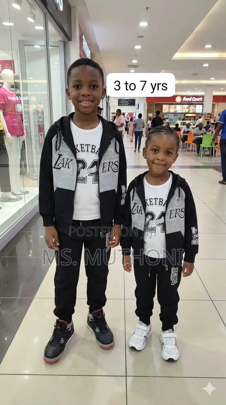 Quality Unisex Kids 3 Piece Tracksuits (3-7 Yrs )