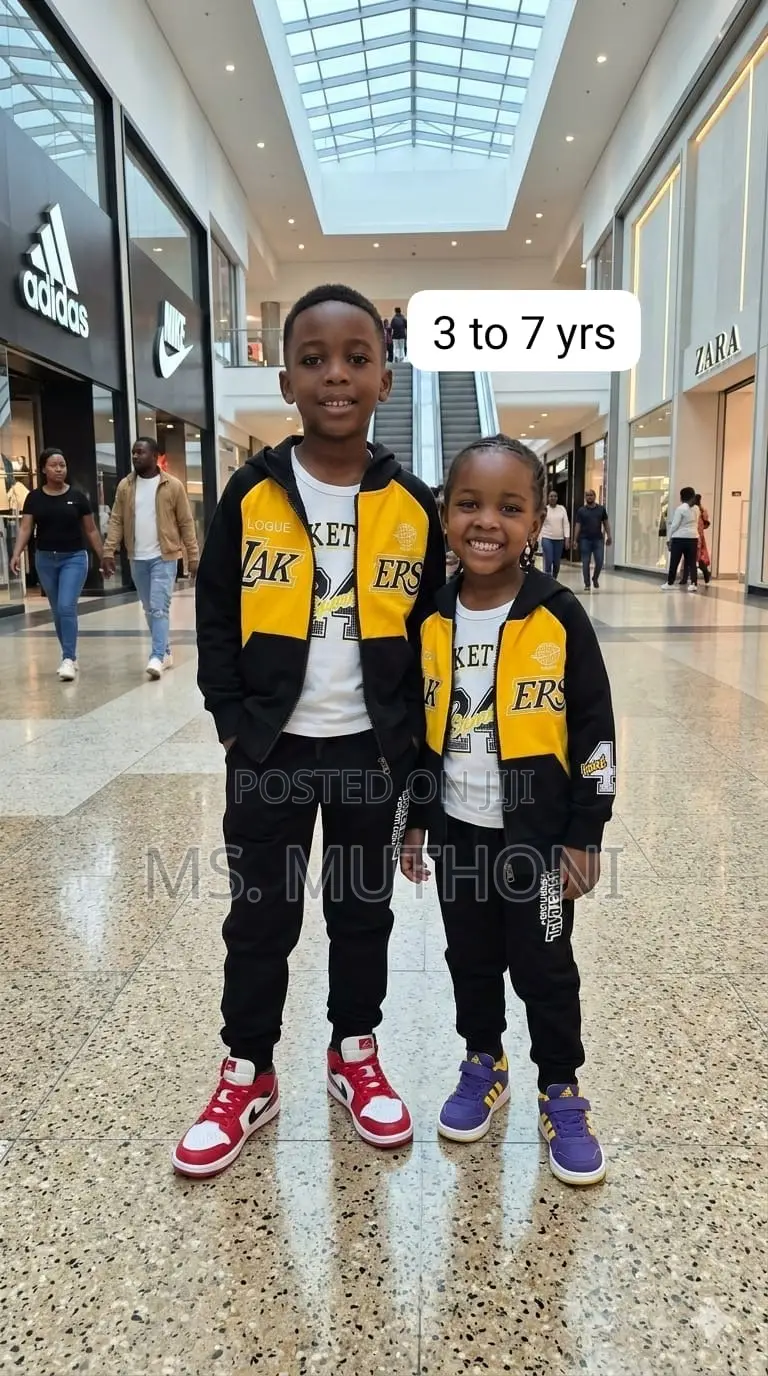 Quality Unisex Kids 3 Piece Tracksuits (3-7 Yrs )