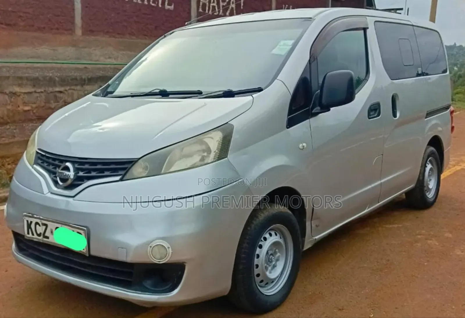 Nissan NV200 2013 Silver