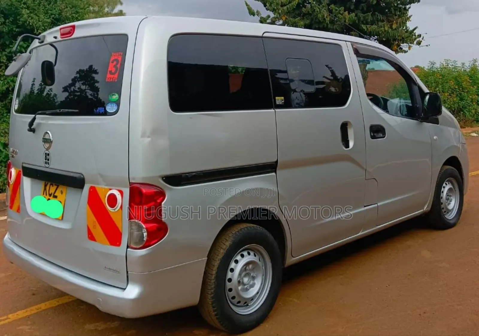 Nissan NV200 2013 Silver