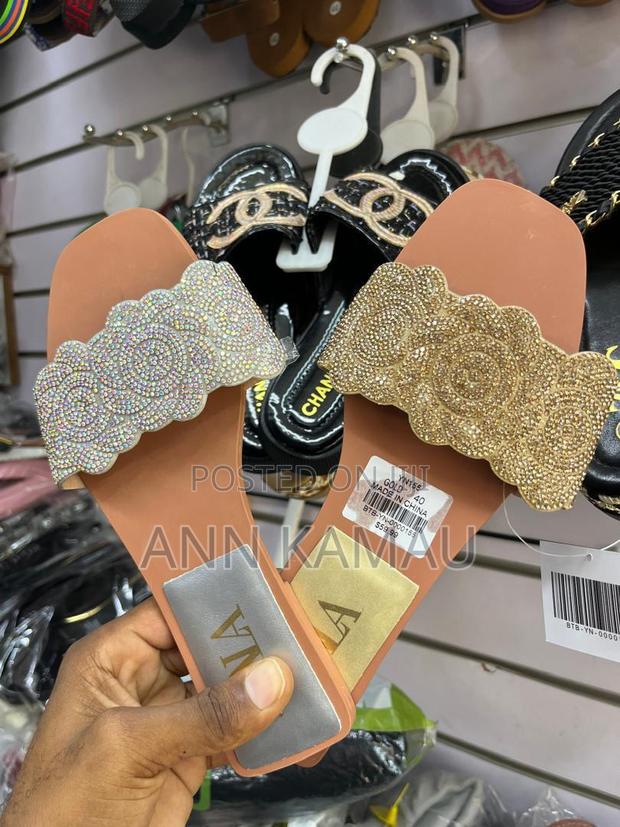 Lala Female Sandals - thumbnail 3