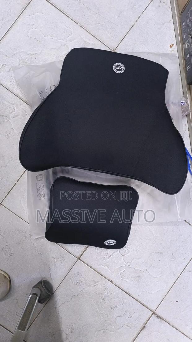 Universal Car Neck Pillow/ Neck Back Rest Pillow/ Neck Pillow