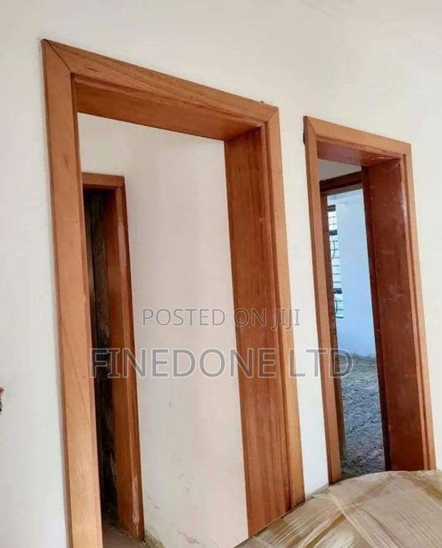 Mahogany Frames 6×2 Vent