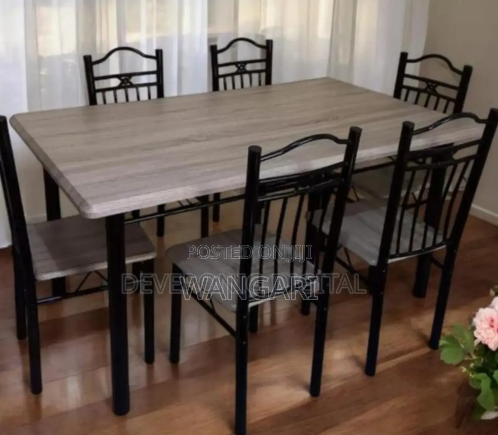 6 Sitter Dinning Table