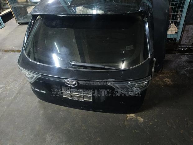 Boot/Tailgate Harrier 2015 Model