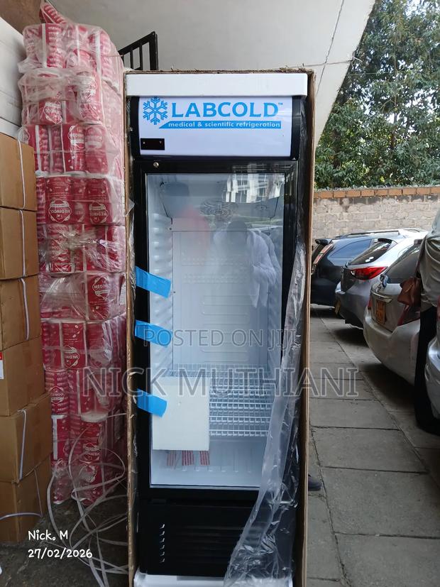 Lab Fridge 250 Litres - thumbnail 3