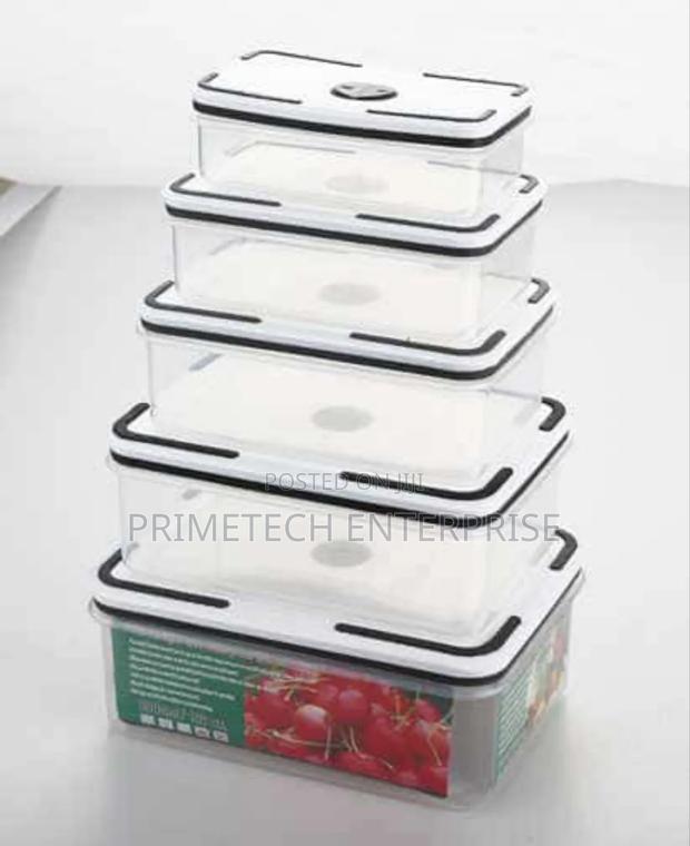 5 PCS Plastic Storage Containers - main view