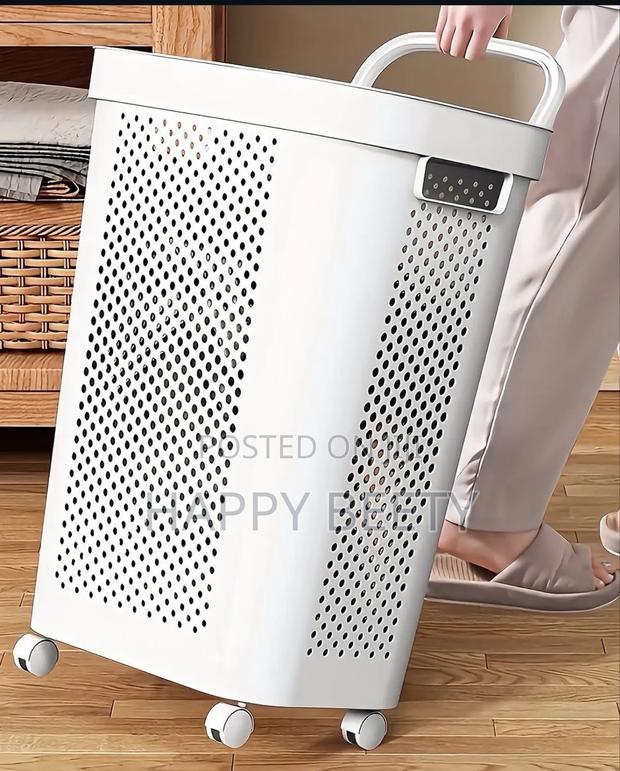 Rolling Laundry Hamper With Lid - thumbnail 3