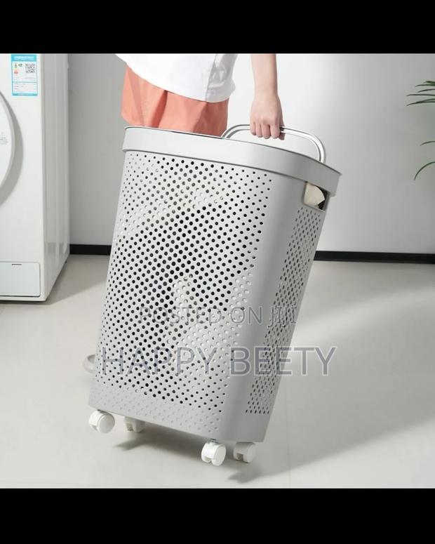 Rolling Laundry Hamper With Lid - thumbnail 4