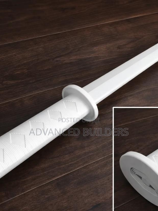 3d Printed Collapsing Katana Sword White - thumbnail 2