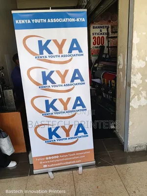 Corporate Roll Up Banner – Narrow Base Model