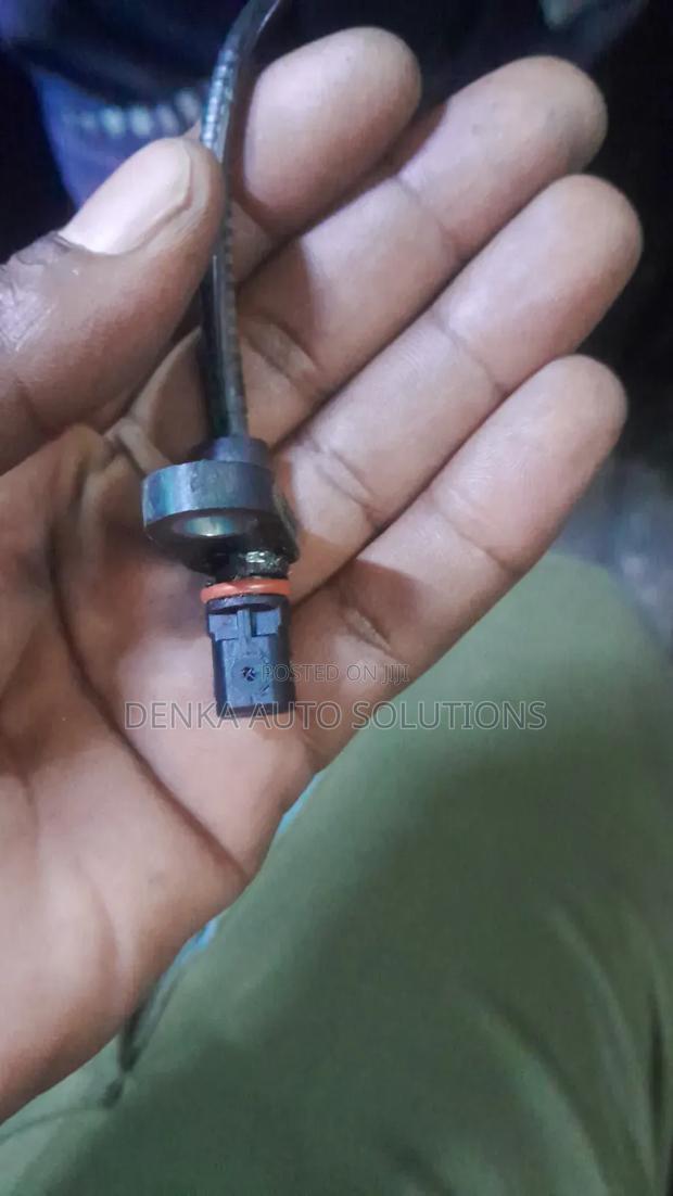 Suzuki Alto Ro6 Rear Abs Sensor - thumbnail 2