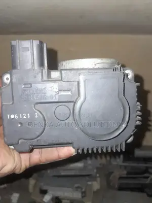 Nissan Xtrail T30 Throttle Body