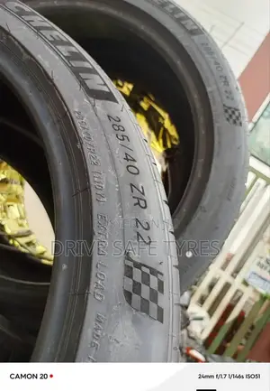 285/40 Zr 22 Brand New Michelin Tyre Pilot Sport 4s