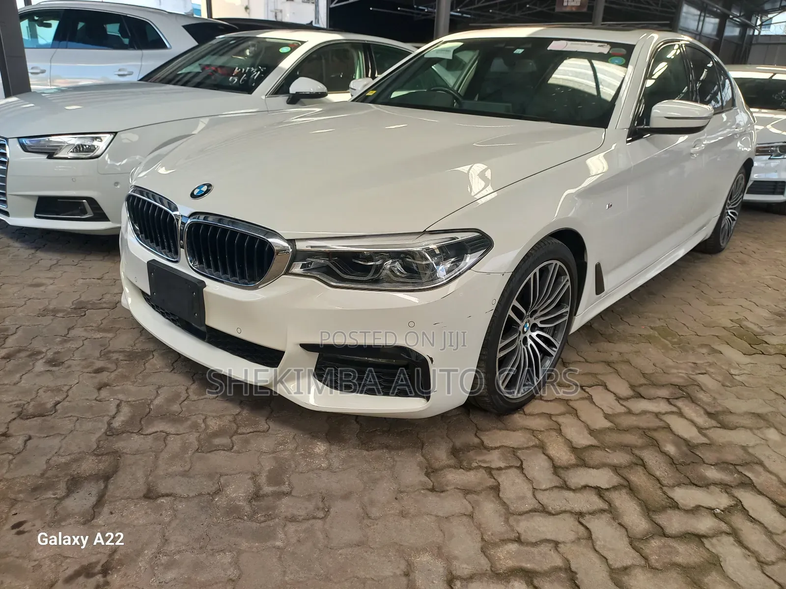 BMW 523i 2019 White